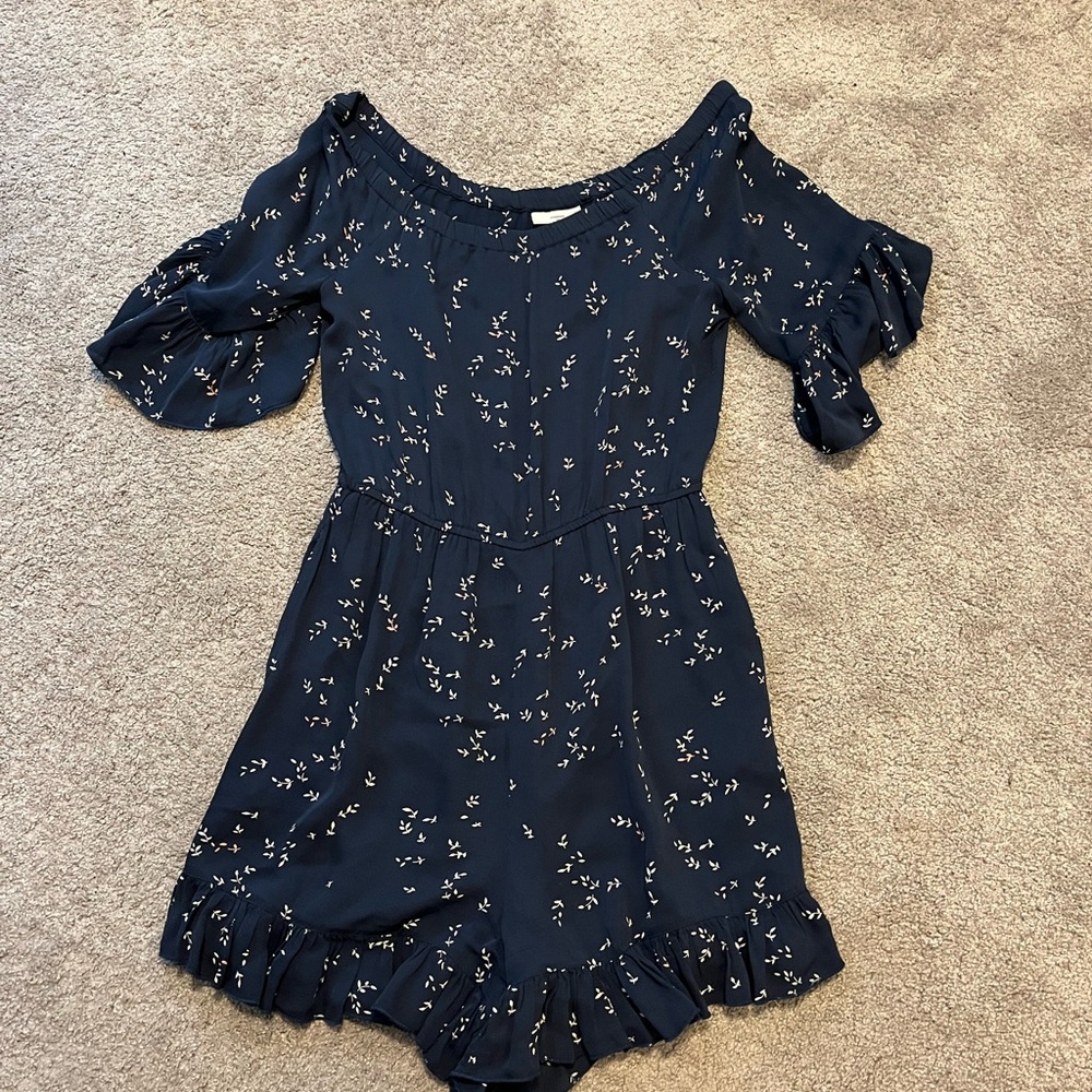 Minimum size 34 Floral Navy Blue Romper